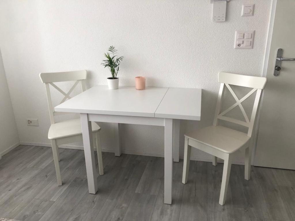 Studio In Neuem Efh Elsau Bagian luar foto